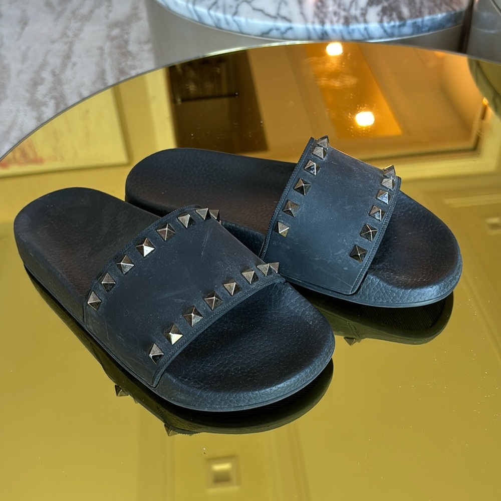 Rubber valentino sandals